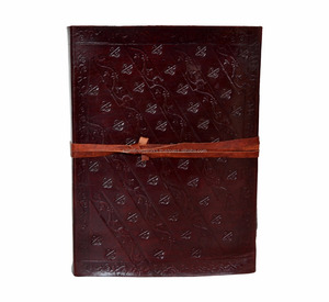 Cahier personnalisé fait à la main Om en cuir véritable marron gaufré Journal Pages blanches vierges fermeture à sangle en métal C Journal verrouillé - Product Image 3