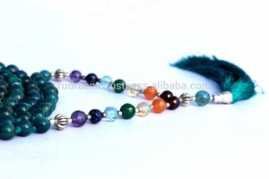 Más vendidos apatita 7 Chakra 108 cuentas espirituales Mala cuentas collar hecho a mano artista indio collares con cuentas regalo - Product Image 2