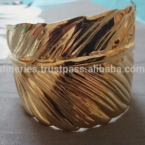Latest Style Leaf Shape Wide Brass Hand Cuff <b>Bracelet</b> - Product Image 4