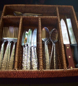 Soporte para cuchara, tenedor y palillos de ratán - Product Image 3