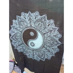 Venta al por mayor indio Mandala Ombre tapices pared colgante cama sábana manta Picnic decoración arte - Product Image 2