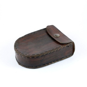 Monoculaire Dollond London 1920 en laiton vintage avec finition antique et étui en cuir, cadeaux originaux - Product Image 6