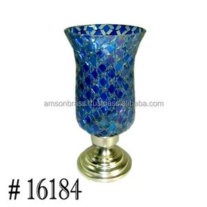 Bougeoir décoratif en métal et verre - Product Image 4