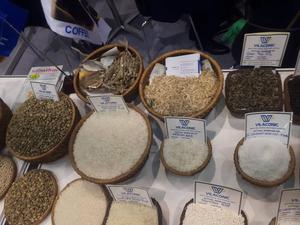 Poivre noir mélangé de haute qualité Vilaconic séché avec processus de séchage publicitaire Spice Exporter Phone 0084 398885178 - Product Image 2