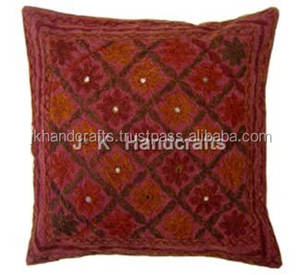 Housses de coussin décoratives brodées - Product Image 2