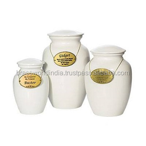 Urns By Brassworld India funérailles Supplies Brassworld India - Product Image 1