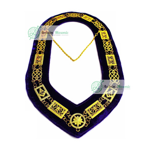 Collier maçonnique en chaîne Grand Lodge en métal doré avec décoration en strass et techniques de placage d'insigne à coudre - Product Image 2
