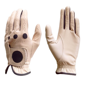 ถุงมือกอล์ฟหนัง Cabretta สีเบจจากประเทศอินโดนีเซีย - Product Image 1