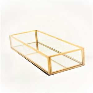 Bandeja dorada para exhibición de joyas - Product Image 4