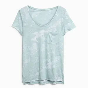 Высококачественная Винтажная футболка с эффектом потертости камней для привлекательной девушки от производителя Бангладеш