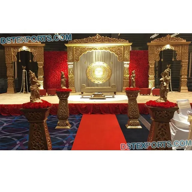 Traditional Wedding Golden Rajawada Stage Hindu Marriage Ceremony Open Mandap/Stage Latest Designer Wedding Event Stage Setup