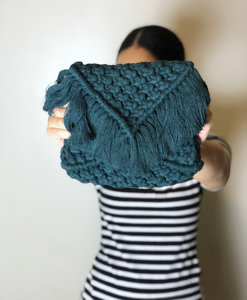 Bolso de macramé |   Bolso Tejido a Mano, Felicidad Hecha a Mano - Product Image 1