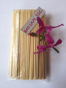 Baguettes en bambou jetables de restaurant de vente entière de sushi jumeau en bois stocké par le haut avec la couverture de papier de logo en vrac - Product Image 2