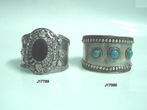 กำไลข้อมือทองเหลืองโบราณคุณภาพสูง ประดับด้วยงานฝังหิน เครื่องประดับแฟชั่นทองเหลืองอินเดีย กำไลข้อมือทันสมัยสำหรับผู้หญิง - Product Image 3