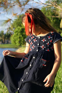 Robe à dentelle pour enfants, tenue de petite fille, Look Boho, tendance, pochette ouverte sur le devant et manches, vent d'été, tunique brodée, Aari, nouvelle collection 2020 - Product Image 2