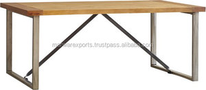 โต๊ะกาแฟทำจากไม้เนื้อแข็งและเหล็กสำหรับเฟอร์นิเจอร์ห้องนั่งเล่นในบ้านหรูหรา - Product Image 3