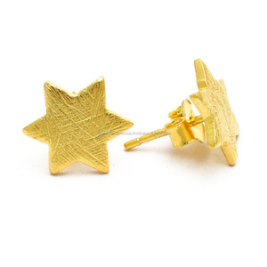 Boucles d'oreilles en forme d'étoile plaquée or, accessoires en acier inoxydable, petits clous, à usage quotidien - Product Image 2