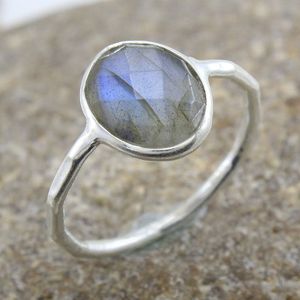 Anillo de Plata de Ley 925 con gema labradorita cortada, joyería hecha a mano con aspecto Simple, venta al por mayor - Product Image 1