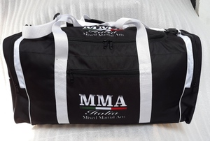 Kit de sac de sport d'arts martiaux à logo personnalisé quantité minimale de commande bas - Product Image 5