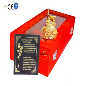 Figurine de rose plaquée or 24 carats Sanaar Crafts - Thème Amour Éternel - Cadeau promotionnel original - Décoration artistique de collection - Product Image 3