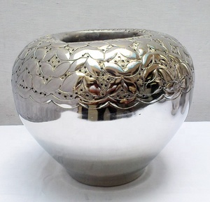 VASE à fleurs en métal de forme ronde, VASE moderne en métal pour la décoration de la maison, décoration de luxe pour fête de mariage - Product Image 2