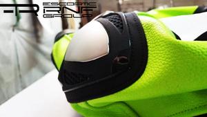 ชุดแข่งรถมอเตอร์ไซค์หนังพร้อมโลโก้ของคุณบนตัวชุด ชุดแข่งรถมอเตอร์ไซค์หนังแบบชิ้นเดียวสั่งทำพิเศษ - Product Image 6