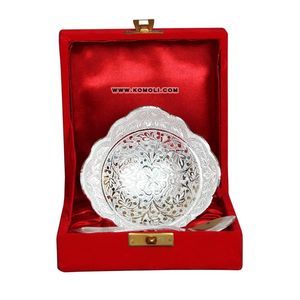 Faveur de mariage indien avec nœud plaqué argent de forme carrée, cadeau de retour en gros pour les invités et les occasions spéciales traditionnelles - Product Image 1