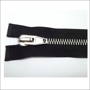 Wholesale Nylon Polyester Open-End Metal Zipper Roll Auto-Lock Feature Long Chain for Jackets Shoes Bags Luggage <b>Pillows</b> - Product Image 1