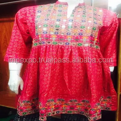Самый последний пакистанский Стильный дизайнерский вышитый платье Kurti