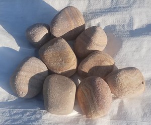 Arenisca arcoíris de piedra Natural india, piedras de guijarros decorativas caídas, 5-10cm, duraderas para jardín, paisajismo, paredes, caminos - Product Image 1