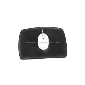 Tapis de souris d'ordinateur personnalisé en cuir véritable - Product Image 1