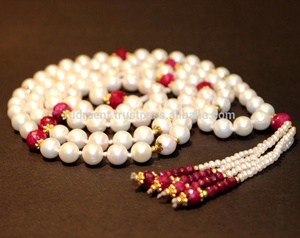Dài mala Vòng cổ ngọc trai <span class=keywords><strong>Ruby</strong></span> đá quý truyền thống Ấn Độ Dây chuyền hạt Phật Giáo Bohemia 8 mm ngọc trai nước ngọt mịn Rudra - Product Image 1