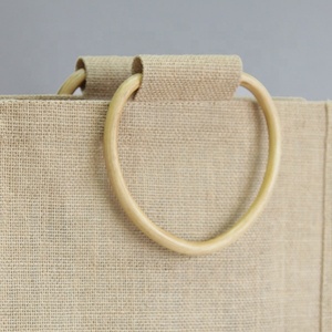 Bolsa promocional de yute con asa de caña, bolsa reutilizable ecológica para regalos de compras, eventos de marca minorista y uso de ferias comerciales - Product Image 5