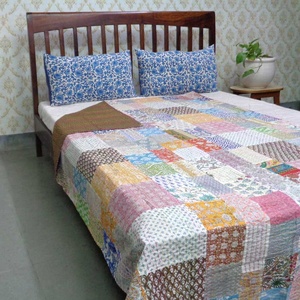 Edredón Kantha de tamaño doble para adultos, venta al mejor precio de fábrica, bloque de mano impreso algodón orgánico Patchwork indio - Product Image 5