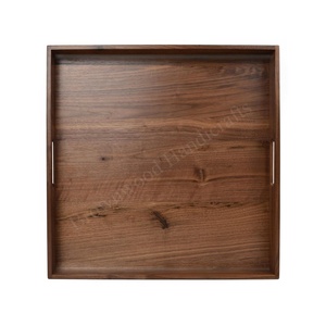 Bandeja grande de madera de acacia de calidad superior Bandeja decorativa de madera maciza de mango para uso en hoteles y restaurantes a precio barato - Product Image 1