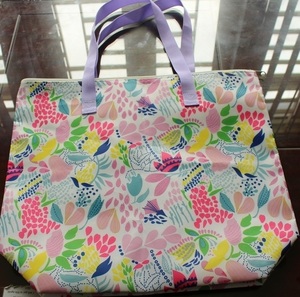 Bolsa de Mano de Poliéster Barata de Vietnam - Bolsa Personalizable, con Asas, Ecológica - Fabricada en Vietnam - Product Image 1