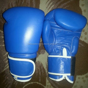 Gants de boxe professionnels avec logo personnalisé - Cuir véritable et PU légers et respirants avec fermeture auto-agrippante pour le sparring - Product Image 1