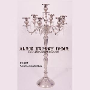 Nuevo último centro de mesa de plata 5 brazos en relieve candelabros con guirnaldas de cristal colgantes candelabro de oro de plata candelabro - Product Image 1