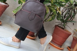 Mochila De cuero auténtico, bolso de mensajero, dos en uno, elegante, hecho a mano, Unisex - Product Image 3