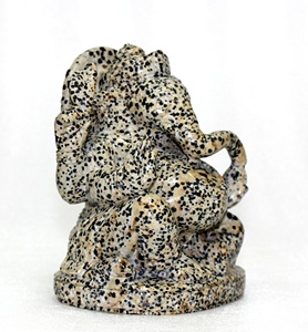 Petite statue de Ganesha sculptée à la main jaspe dalmatien cristal de quartz rose pierre naturelle style chakra avec guérison améthyste - Product Image 1