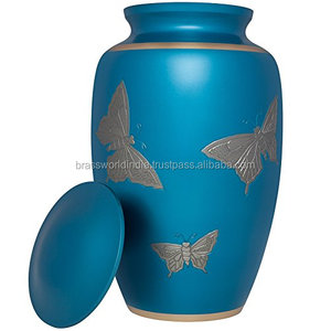 Urna de cremación de latón de alta calidad de estilo americano de mariposa azul Brassworld, urna de Metal Premium DE LA India para cenizas, suministros funerarios - Product Image 3