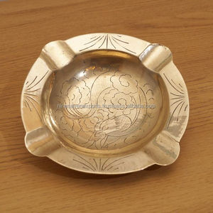 Cendrier rond en laiton portable, écologique, de nouvelle conception, doré - Product Image 1