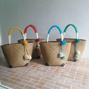 Customizable Water Hyacinth Bag Wholesale Supplier Handmade Eco Friendly Fashion Tote for Retail Shop Supply Vietnam - Product Image 1