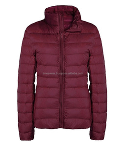 Veste en duvet matelassée légère personnalisée pour femmes Outwear Manteaux en duvet bouffant Vêtements d'extérieur d'hiver brodés Veste à bulles - Product Image 6