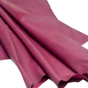 Motif de grain fini en cuir de vêtement en peau de mouton violet - Product Image 1