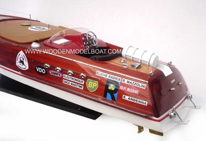 Modelo de Barco de Madera SUPER RIVA ZOOMZ - GIA NHIEN, Hecho a Mano, Náutico, Pintado al Estilo Europeo, Regalo Empresarial - Product Image 1