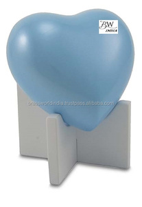 Urna de recuerdo de corazón rosa para adultos, suministros funerarios, BRASSWORLD, INDIA - Product Image 2