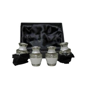Juego de 4 Mini recuerdo de perla blanca, urnas de ceniza de cremación para cenizas humanos en la India - Product Image 2
