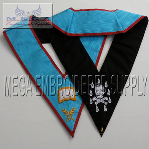 Collier d'officier du Rite Français maçonnique, en cuir brodé à la main, régalia, broderie au point de croix, utilisation maçonnique, Thopson - Product Image 3