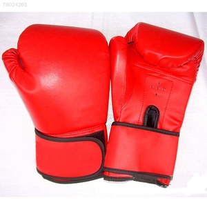 Gants de boxe en cuir de vache du Pakistan, Sialkot - Product Image 2
